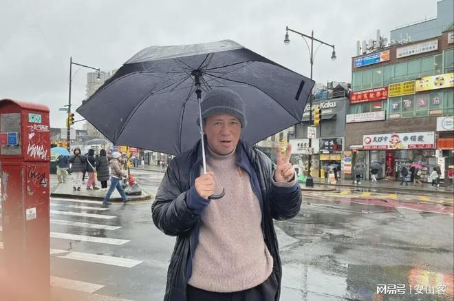 赢博体育官网入口：孙卫东喝咖啡逛图书馆生活惬意状态好仍期待早日工作(图5)